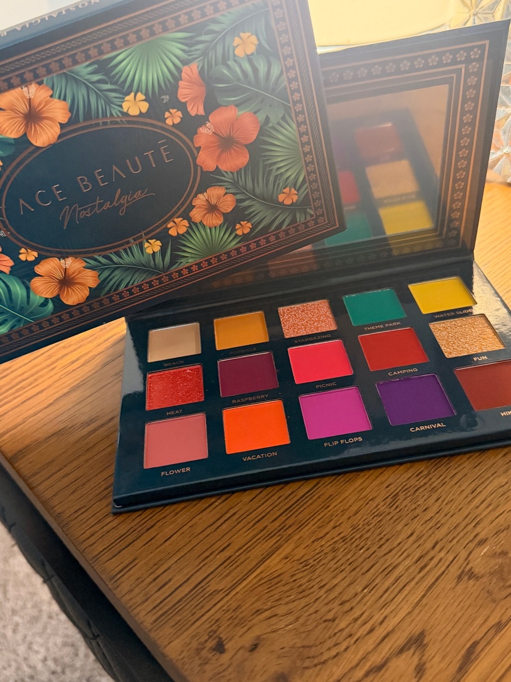 Ace Beaute Nostalgia Vibrant Eyeshadow Palette - Tropical Multi-Color